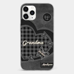 Grandma’s Love Is A Hug That Never Ends - Family Personalized Custom Clear Phone Case - Gift For Mom, Grandma -Pawfect House Sale 677e45bc6f31c 9979cd6a 64b4 48cc 977a 281fec865c75