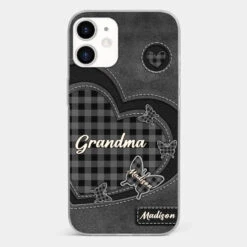Grandma’s Love Is A Hug That Never Ends - Family Personalized Custom Clear Phone Case - Gift For Mom, Grandma -Pawfect House Sale 677e45be6cc4b 7a966376 ae4a 4e55 80e1 01b216279aae